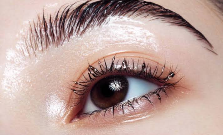 Does Crying Make Your Eyelashes Longer? Explained